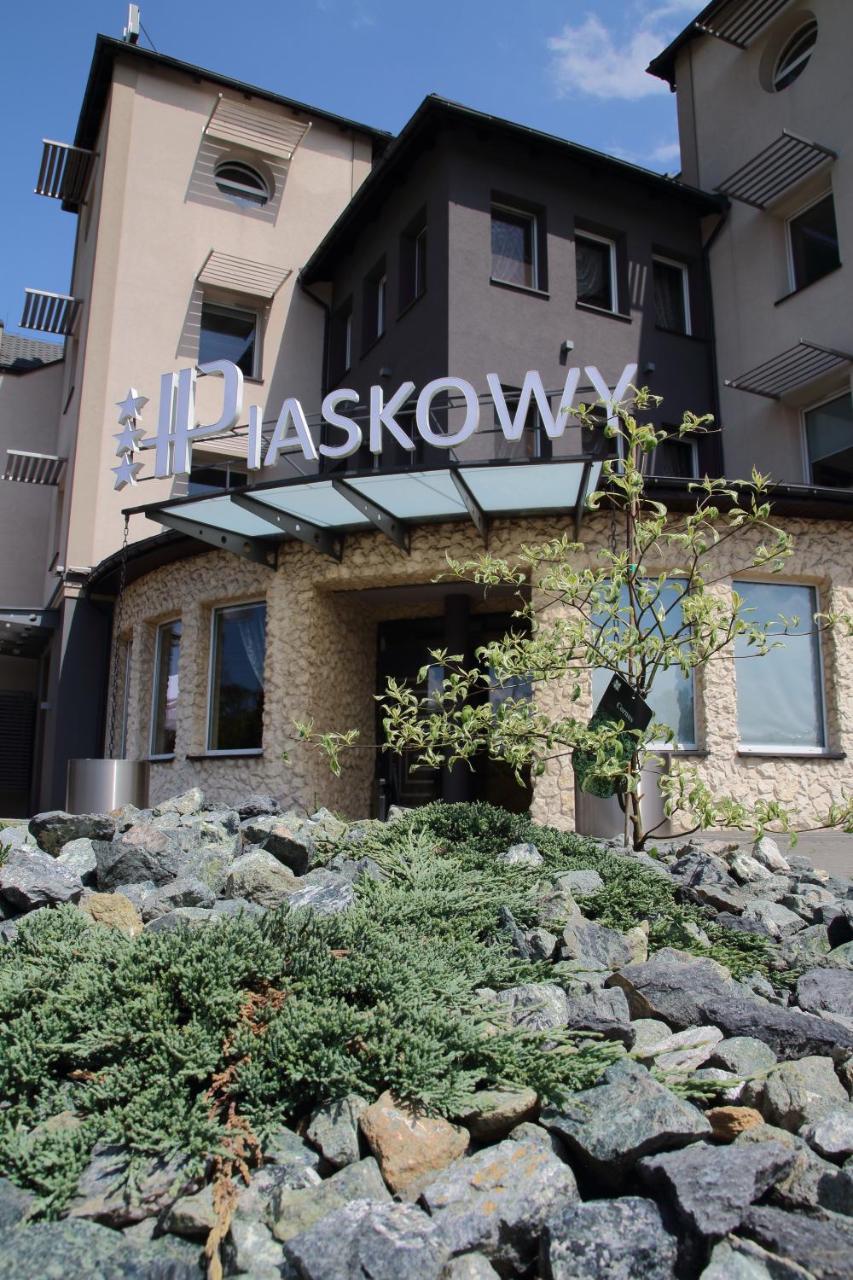 Hotel Piaskowy Pszczyna Exterior photo